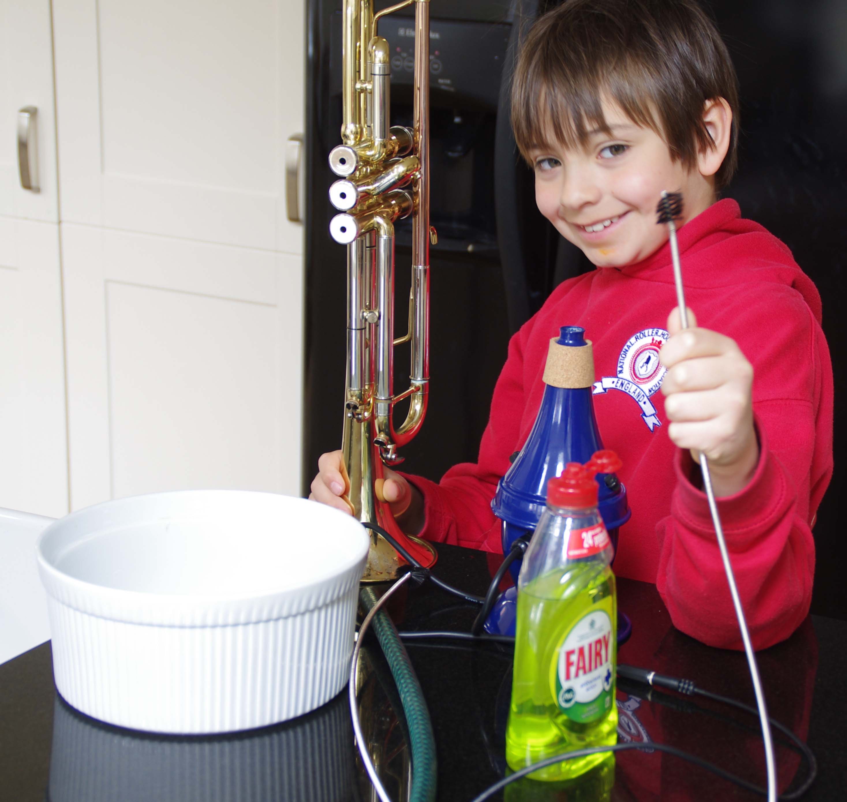 Flushmute The revolutionary trumpet cleaning system from Spencer